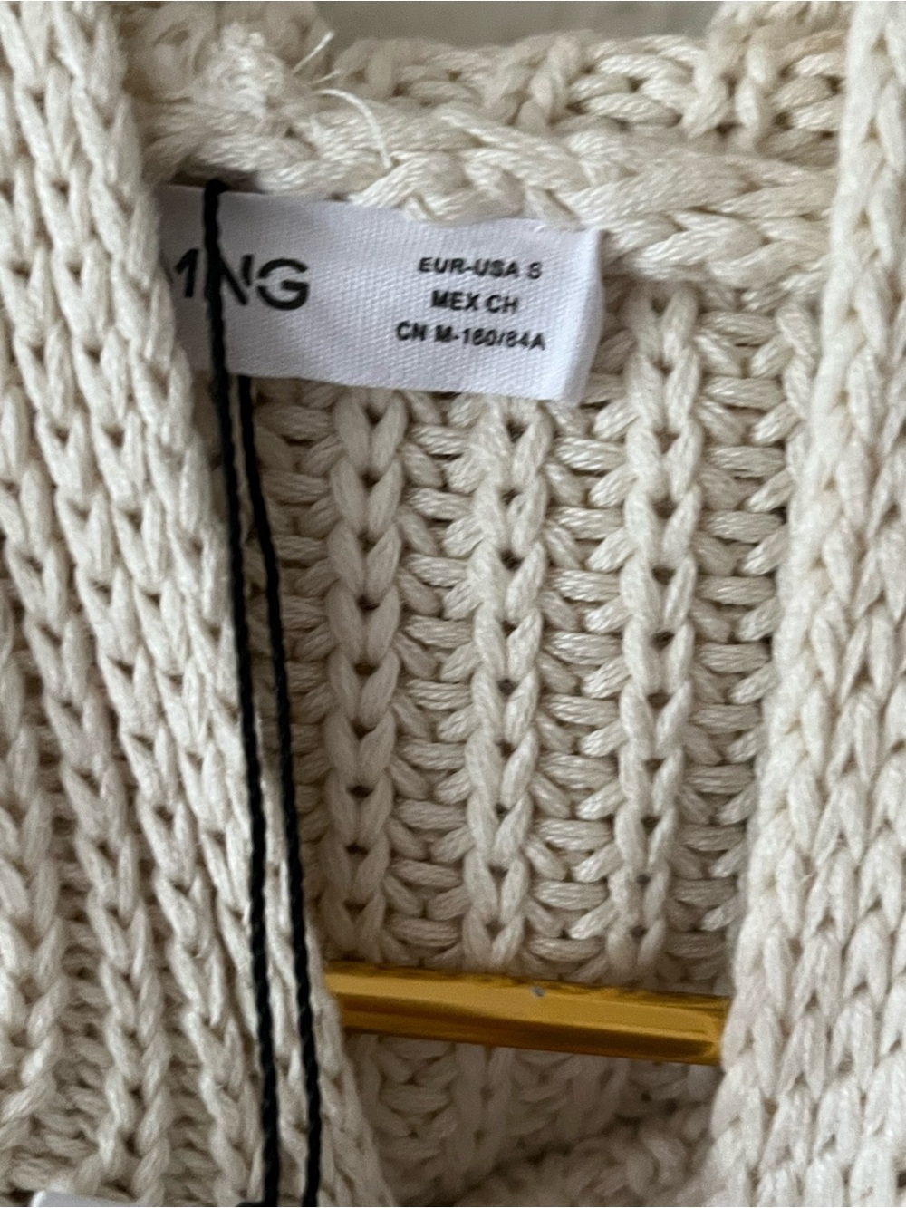 Mango Sweater - Picture 4 of 6